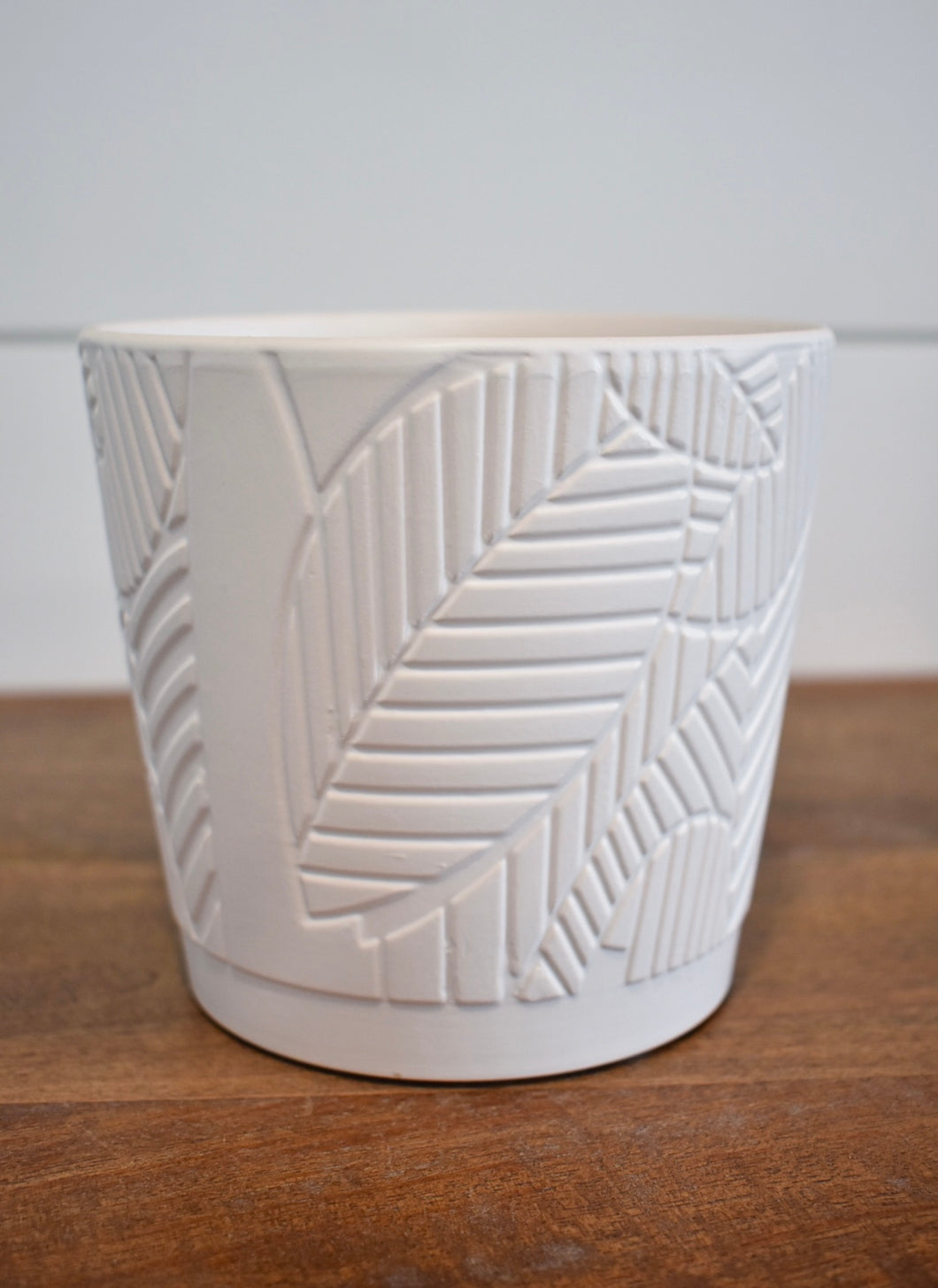 5” Leaf White Matte Pot